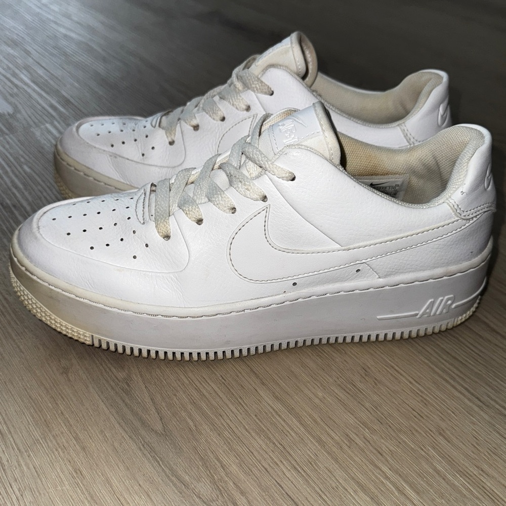 Nike Air Force 1 platforms White Leather Sneakers